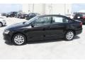 Black - Jetta SE Sedan Photo No. 5
