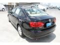 Black - Jetta SE Sedan Photo No. 6