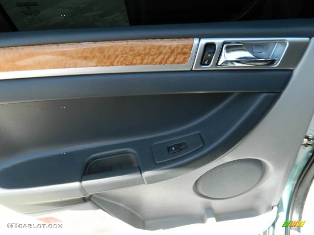 2008 Chrysler Pacifica Limited AWD Pastel Slate Gray Door Panel Photo #68850570