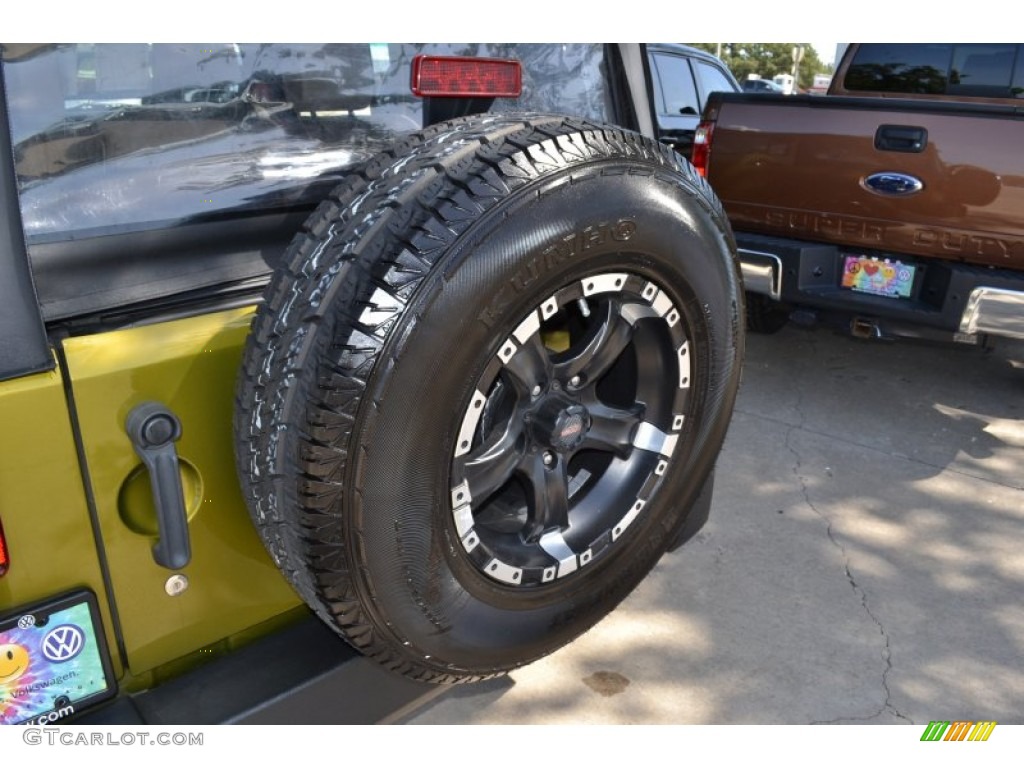 2007 Jeep Wrangler Unlimited X Custom Wheels Photo #68850897