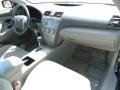Black - Camry LE V6 Photo No. 23