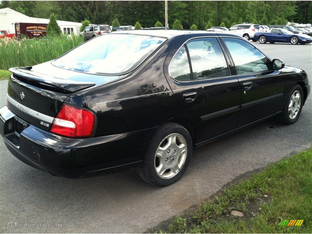 2000 Altima GXE - Super Black / Dusk Gray photo #7
