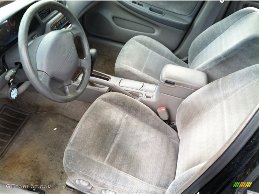 2000 Altima GXE - Super Black / Dusk Gray photo #10