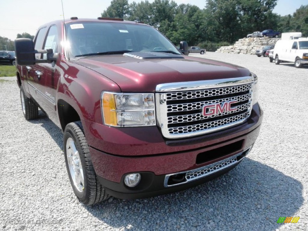 Sonoma Red Metallic 2013 GMC Sierra 2500HD Denali Crew Cab 4x4 Exterior Photo #68856357