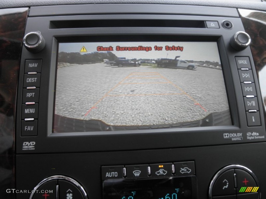 2013 GMC Sierra 2500HD Denali Crew Cab 4x4 Controls Photo #68856402