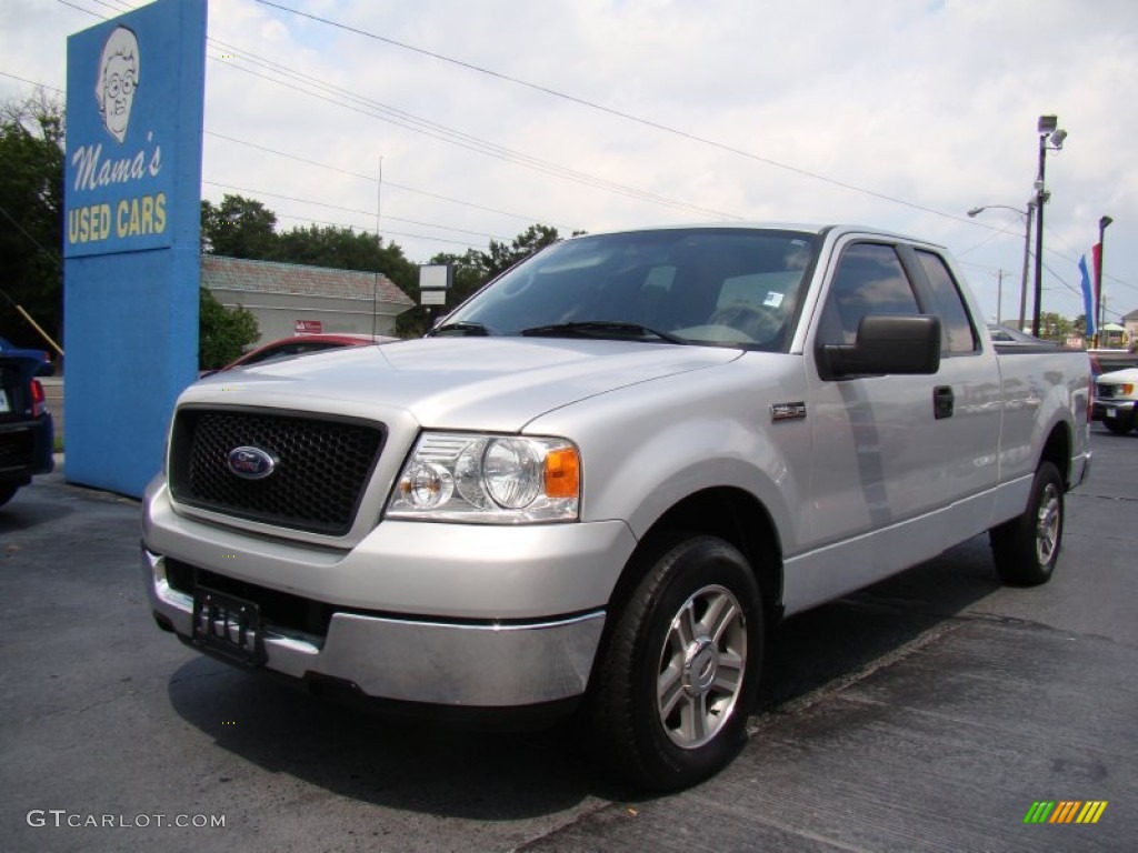 2005 F150 XLT SuperCab - Silver Metallic / Medium Flint Grey photo #4