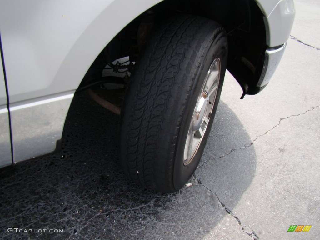 2005 F150 XLT SuperCab - Silver Metallic / Medium Flint Grey photo #21