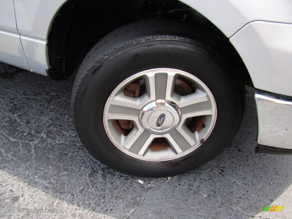 2005 F150 XLT SuperCab - Silver Metallic / Medium Flint Grey photo #22