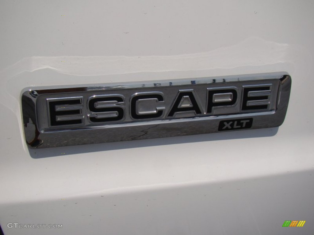 2011 Escape XLT V6 - White Suede / Stone photo #35
