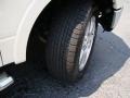 2007 White Sand Tri-Coat Ford F150 Lariat SuperCrew 4x4  photo #27