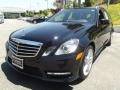 Black - E 350 4Matic Wagon Photo No. 12