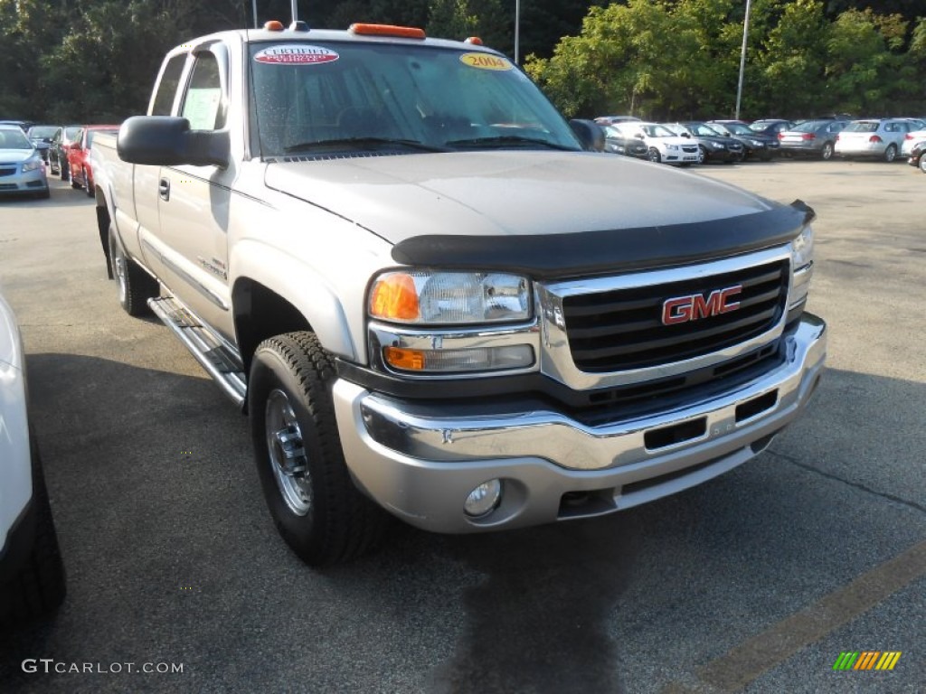 2004 Sierra 2500HD SLE Extended Cab 4x4 - Silver Birch Metallic / Dark Pewter photo #1