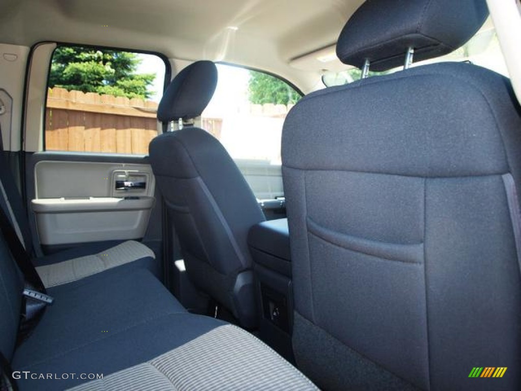2012 Ram 1500 Big Horn Quad Cab 4x4 - Mineral Gray Metallic / Dark Slate Gray/Medium Graystone photo #4