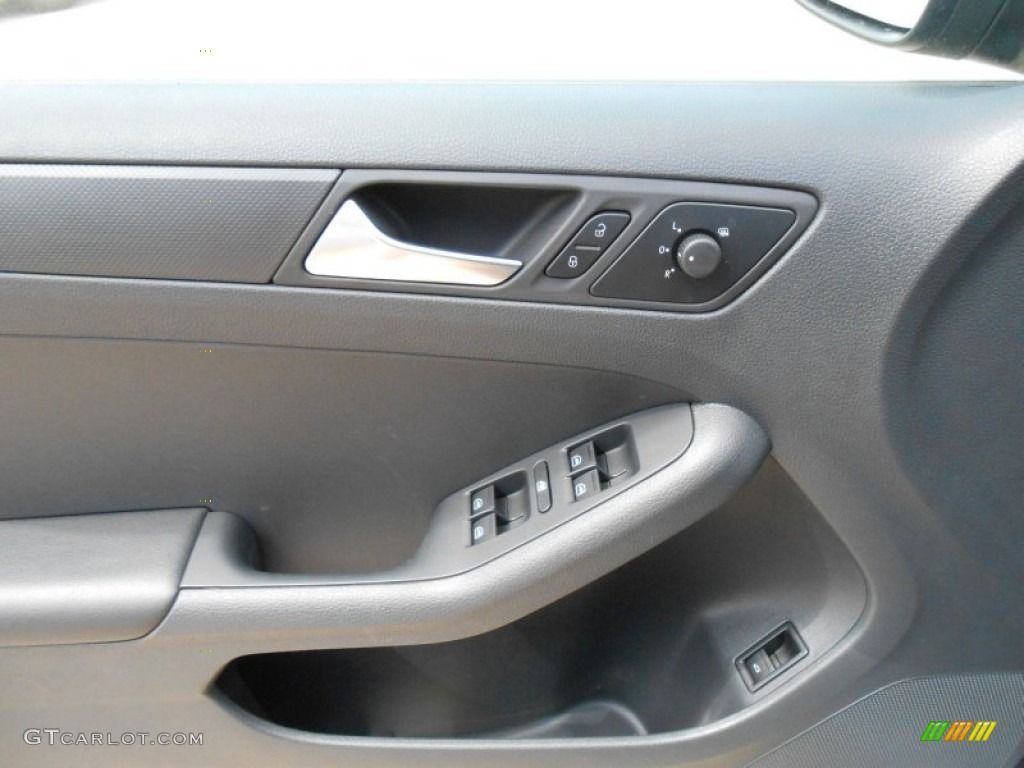2013 Volkswagen Jetta S Sedan Controls Photo #68862186