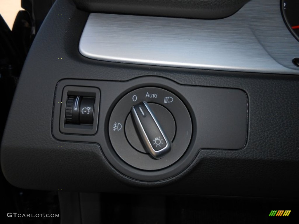 2013 Volkswagen CC Sport Plus Controls Photo #68862399