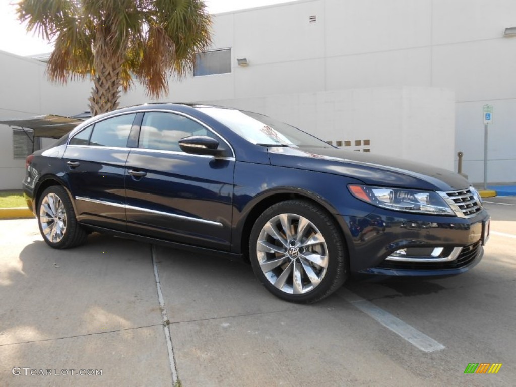 Night Blue Metallic 2013 Volkswagen CC VR6 4Motion Executive Exterior Photo #68862444