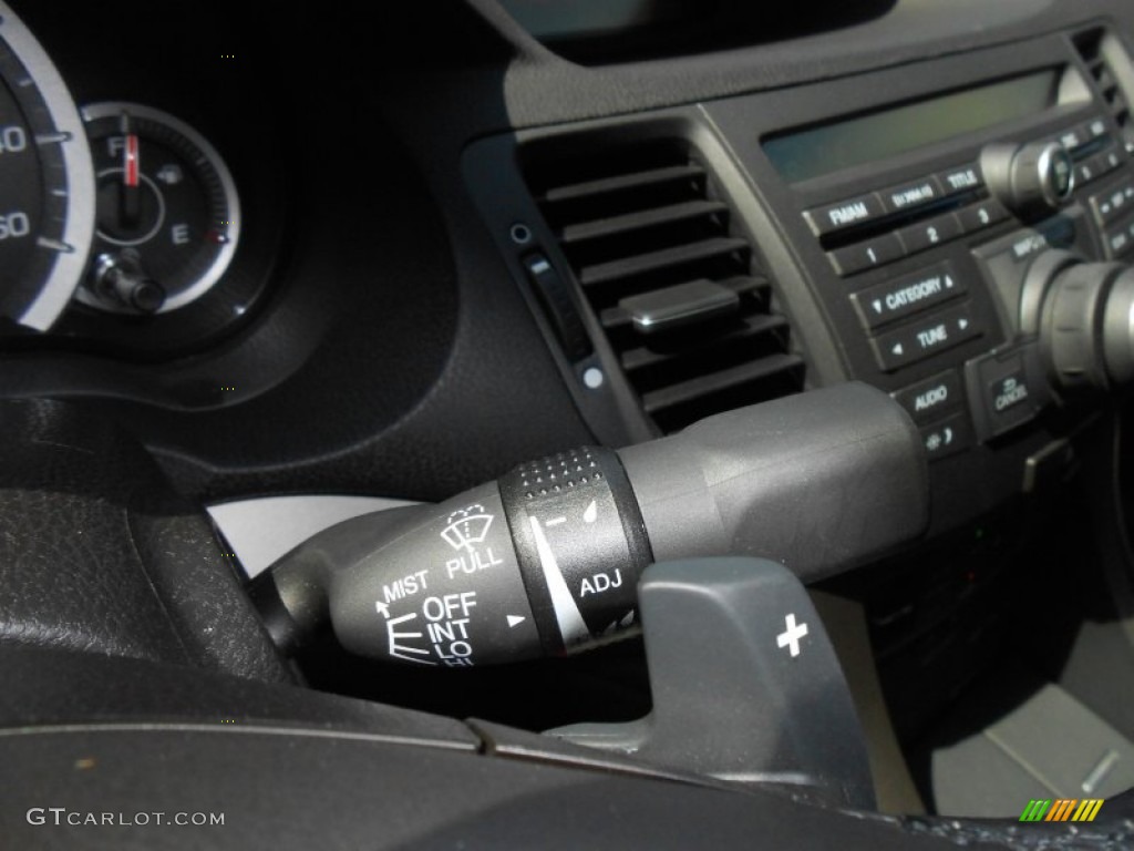 2010 Acura TSX Sedan Controls Photo #68862615