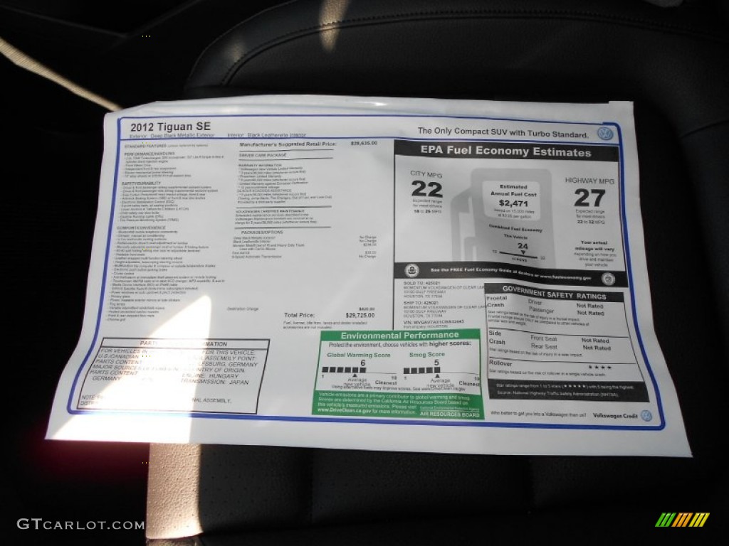 2012 Tiguan SE - Deep Black Metallic / Black photo #22