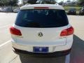 Candy White - Tiguan SE Photo No. 6