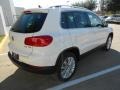 Candy White - Tiguan SE Photo No. 7