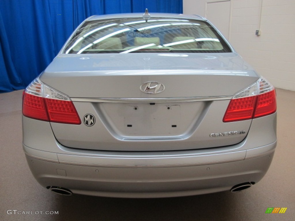 2009 Genesis 4.6 Sedan - Platinum Metallic / Beige photo #7