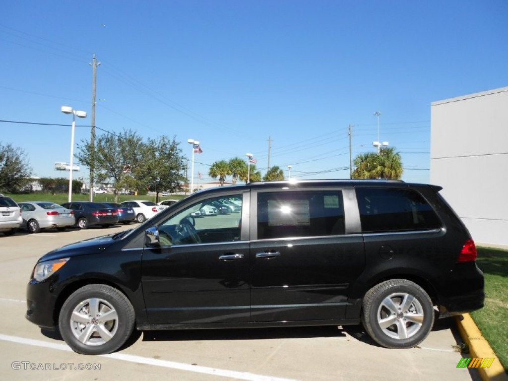 Nocturne Black Metallic 2012 Volkswagen Routan SEL Premium Exterior Photo #68866917