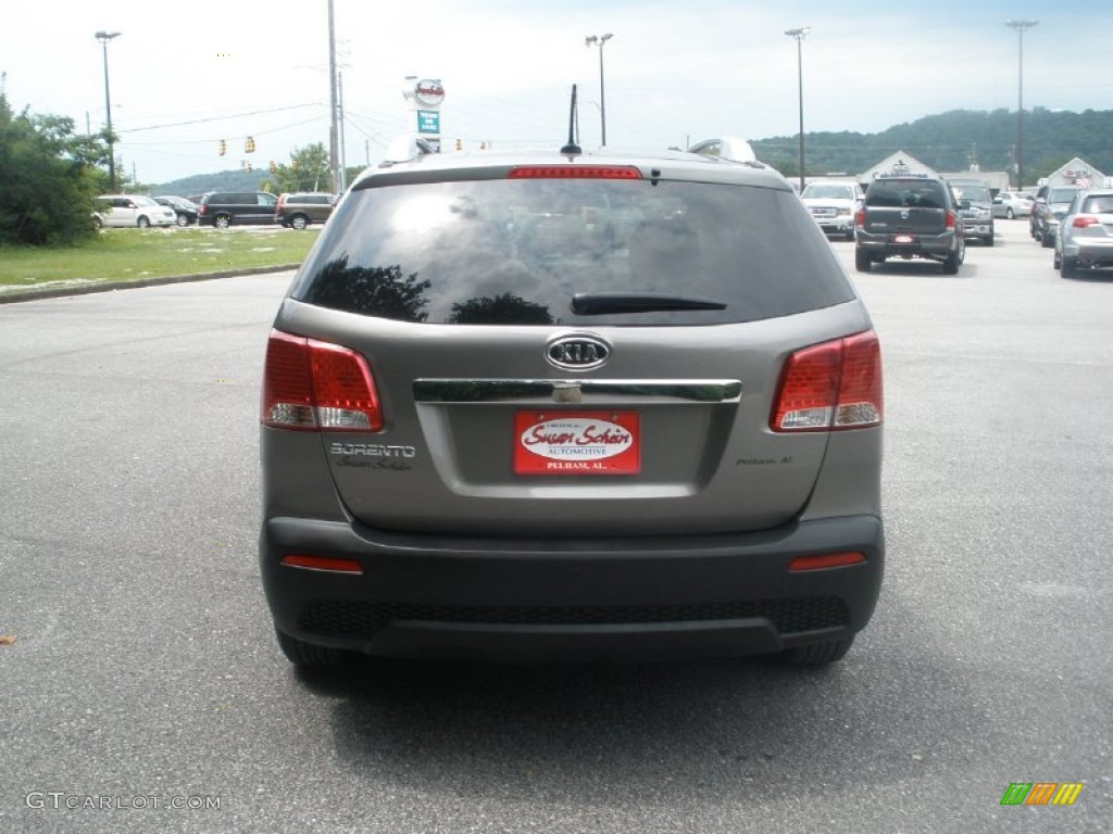 2012 Sorento LX V6 - Titanium Silver / Black photo #8