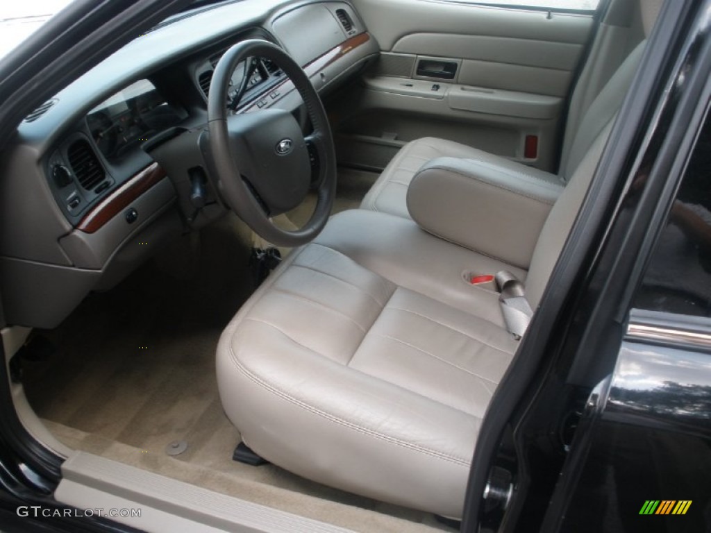 2011 Crown Victoria LX - Black / Light Camel photo #4