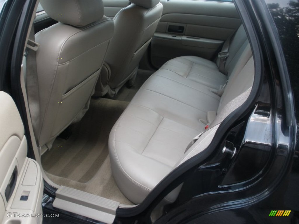 2011 Crown Victoria LX - Black / Light Camel photo #5