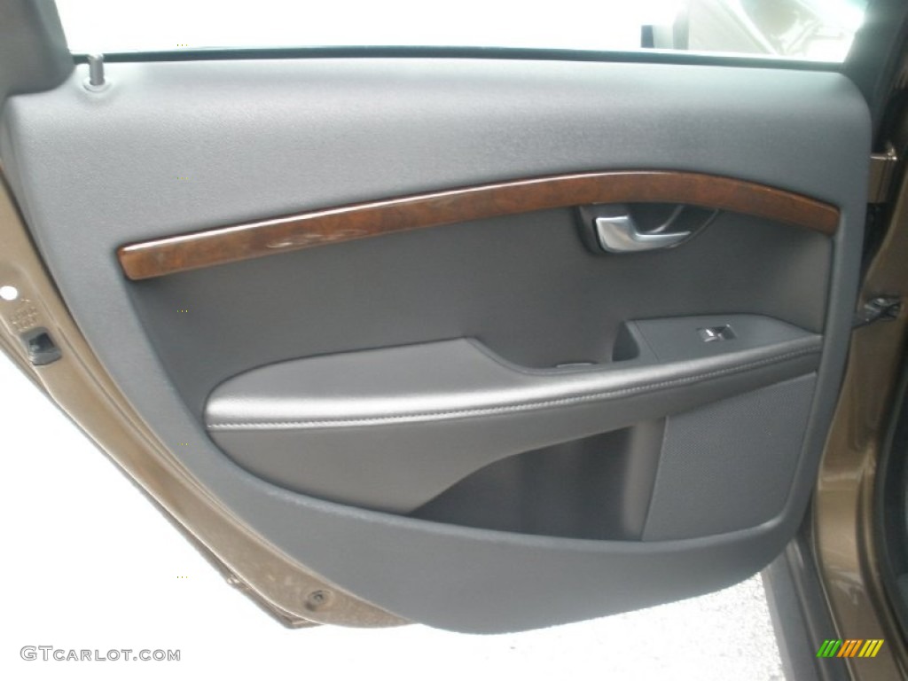 2012 Volvo XC70 3.2 Off Black Door Panel Photo #68871309