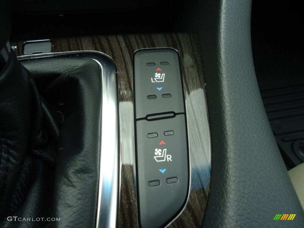 2012 Kia Optima EX Controls Photo #68871528