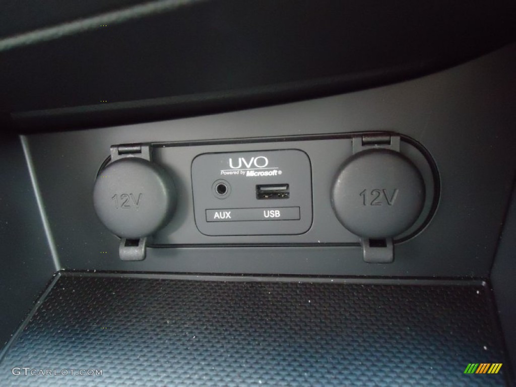2012 Kia Optima EX Controls Photo #68871738