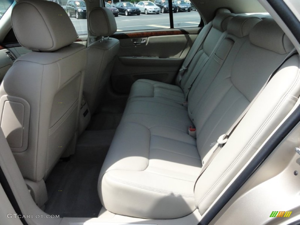 Shale Interior 2006 Cadillac DTS Standard DTS Model Photo #68872305