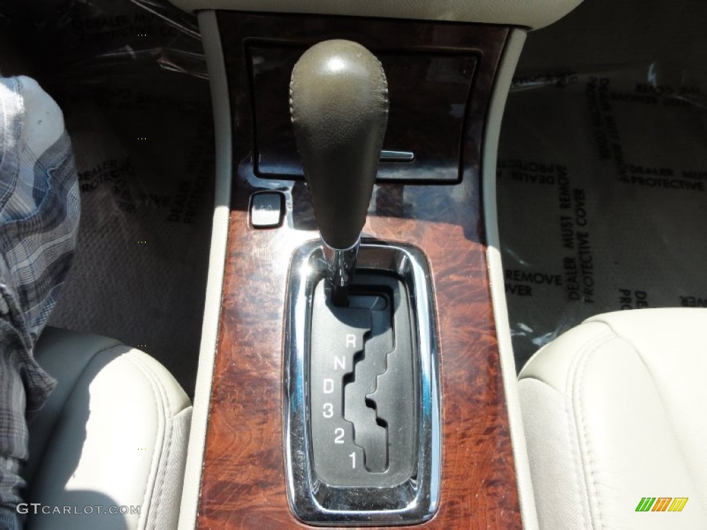 2006 Cadillac DTS Standard DTS Model 4 Speed Automatic Transmission Photo #68872386