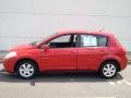 Red Alert - Versa 1.8 SL Hatchback Photo No. 4