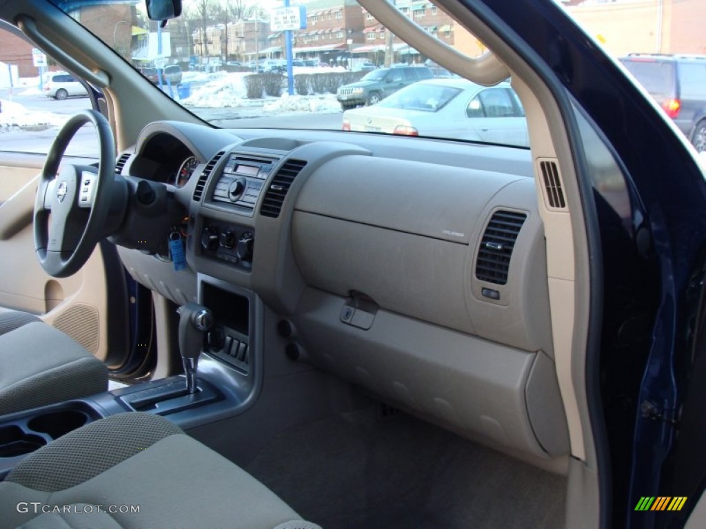 2008 Pathfinder S 4x4 - Majestic Blue / Graphite photo #13