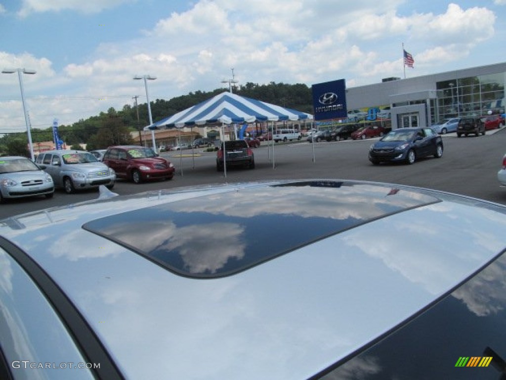 2013 Elantra Limited - Shimmering Air Silver / Black photo #3