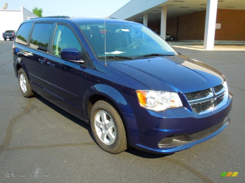 2012 Grand Caravan SXT - True Blue Pearl / Black/Light Graystone photo #1