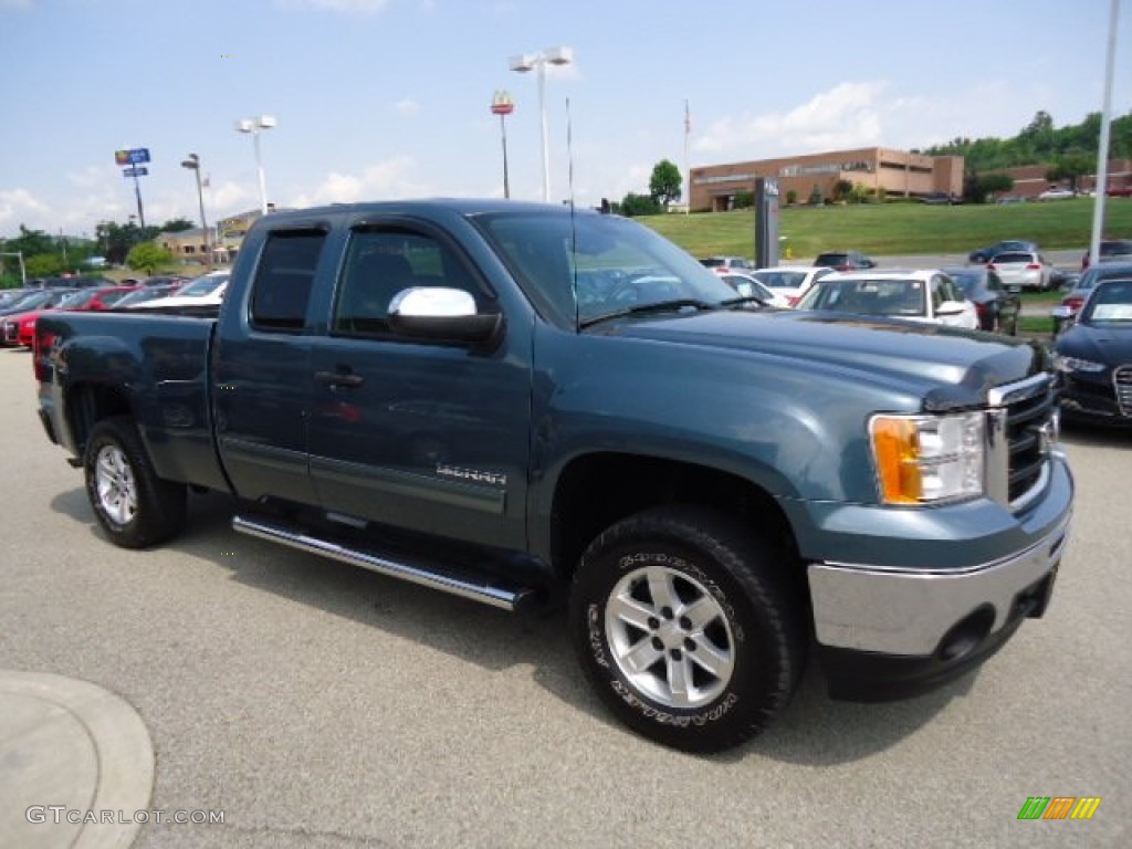 2010 Sierra 1500 SLE Extended Cab 4x4 - Stealth Gray Metallic / Ebony photo #7