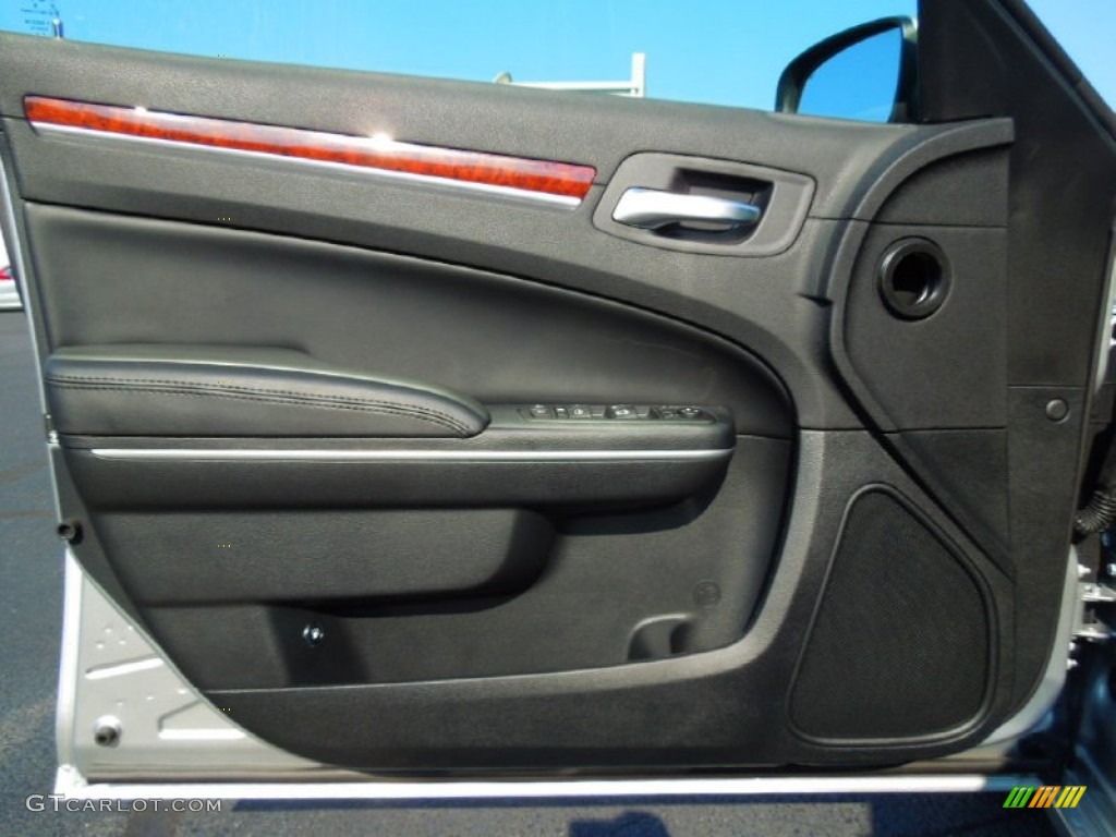 2012 Chrysler 300 Standard 300 Model Black Door Panel Photo #68884991