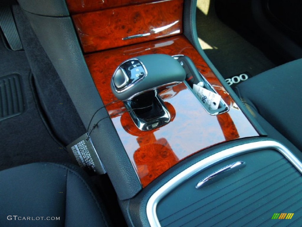 2012 Chrysler 300 Standard 300 Model Transmission Photos