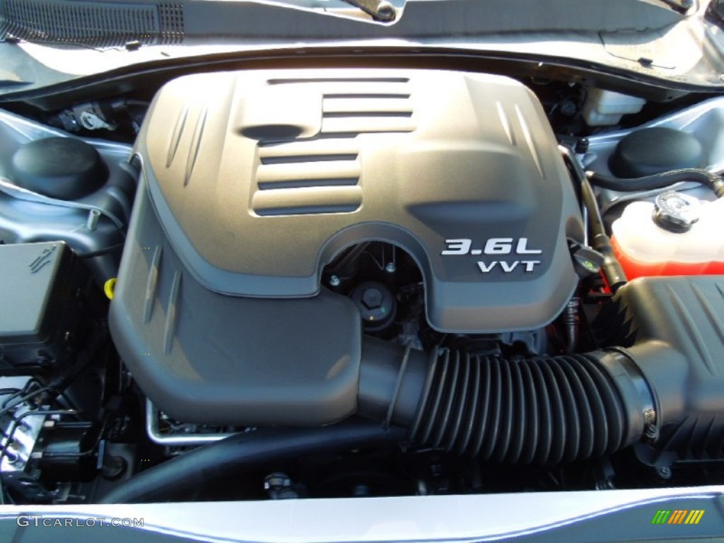 2012 Chrysler 300 Standard 300 Model Engine Photos