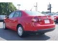 Tornado Red - Jetta GL Sedan Photo No. 34