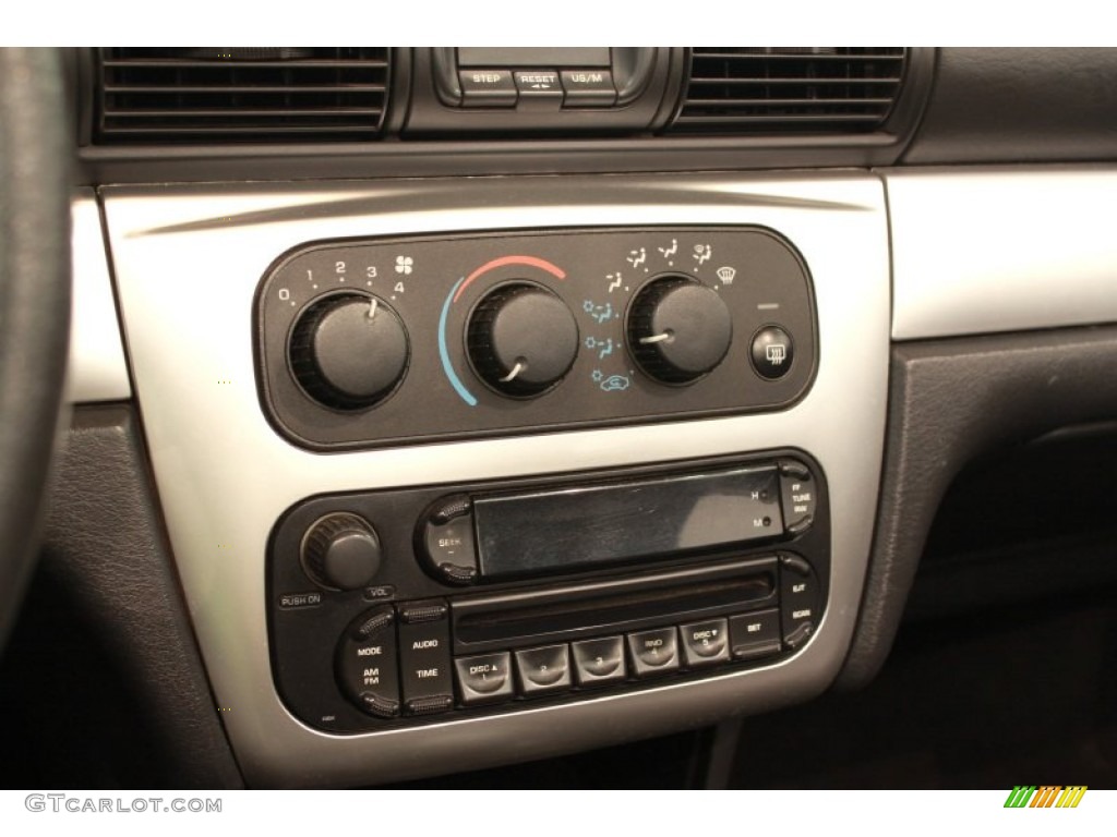 2006 Sebring Touring Convertible - Linen Gold Metallic Pearl / Dark Slate Gray photo #11