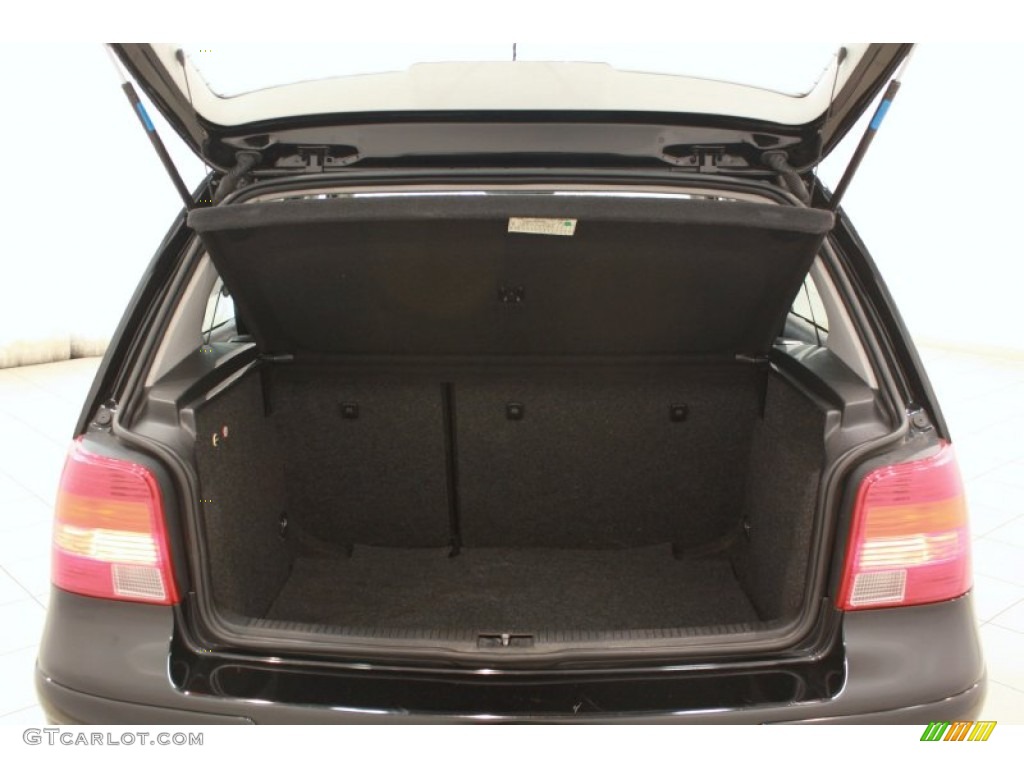 2000 Volkswagen Golf GLS 4 Door Trunk Photos