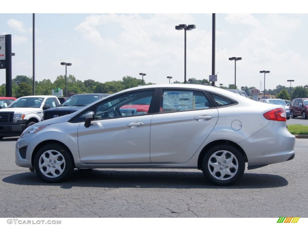 2013 Fiesta S Sedan - Ingot Silver / Charcoal Black/Light Stone photo #5