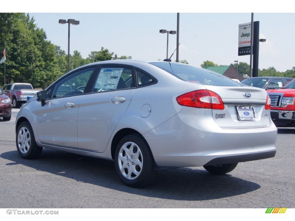 2013 Fiesta S Sedan - Ingot Silver / Charcoal Black/Light Stone photo #27