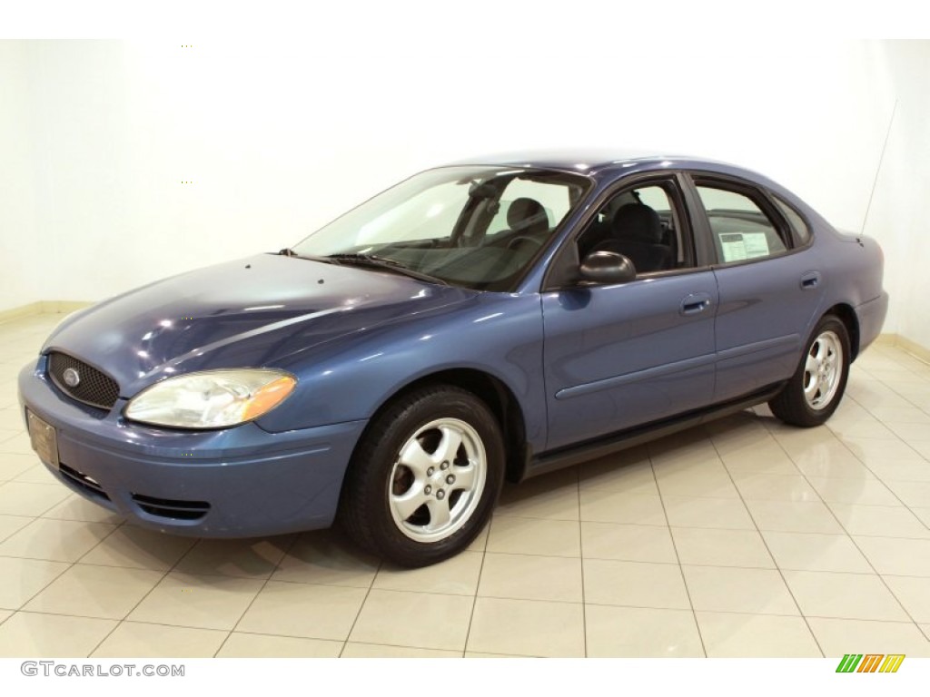 True Blue Metallic 2004 Ford Taurus SES Sedan Exterior Photo #68886213