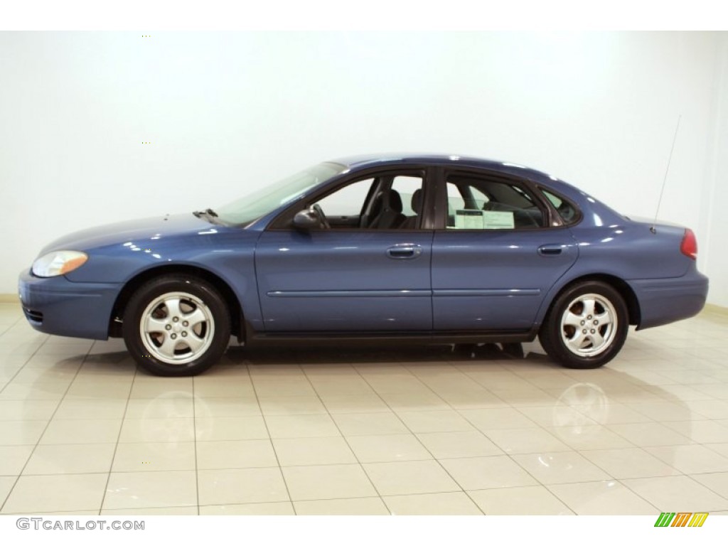 True Blue Metallic 2004 Ford Taurus SES Sedan Exterior Photo #68886219