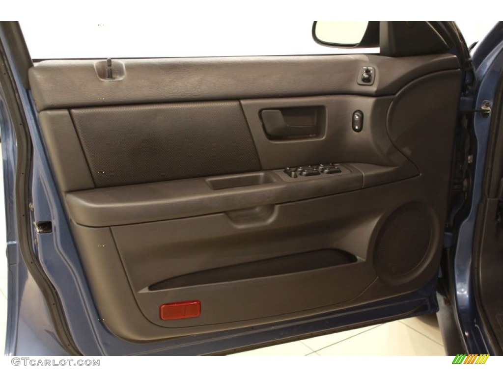 2004 Ford Taurus SES Sedan Dark Charcoal Door Panel Photo #68886225